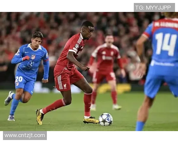 职业球员挑战业余球队三对十一的精彩对决与背后的故事