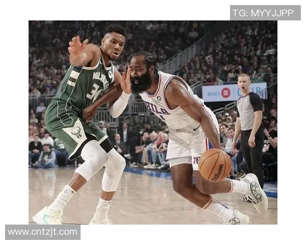 费城76人与雄鹿的历史交锋战绩分析与比较